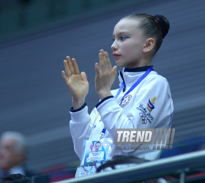 Bədii gimnastika üzrə 22-ci Azərbaycan Birinciliyi və Bölgələrarası Kubok yarışları davam edir. Bakı, Azərbaycan, 18 dekabr 2015